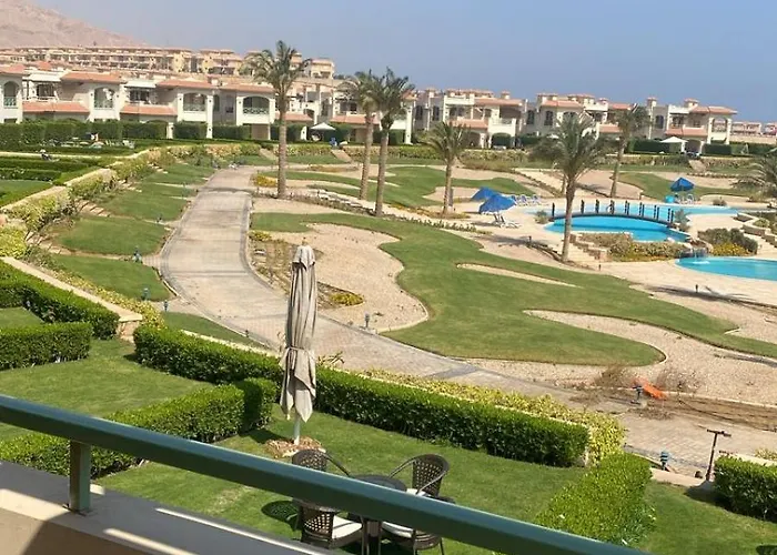 Apartment Unique Sea View At La Vista 6 *