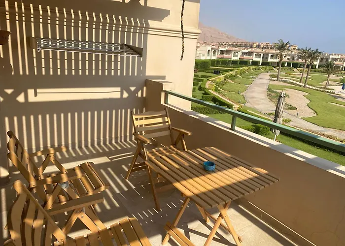 Apartment Unique Sea View At La Vista 6 *